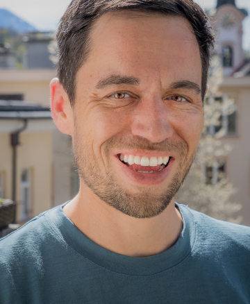 Komponist für Film und Theater, Orchestrator, Arrangeur, Song-Writer, Produzent